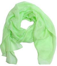 Different Ways to Carry Scarves